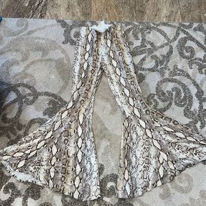 Snakeskin cotton bell bottoms, from Savanna Jane in size small!